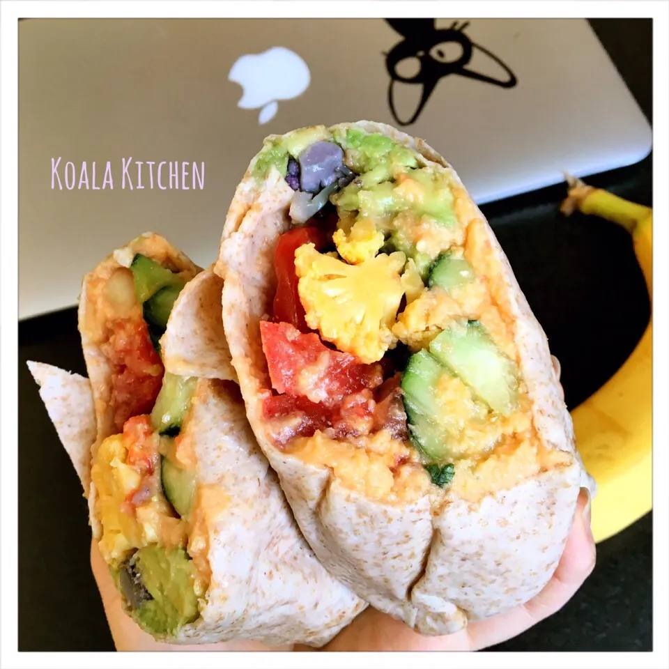 vegetables and hummus wrap|Koalaさん