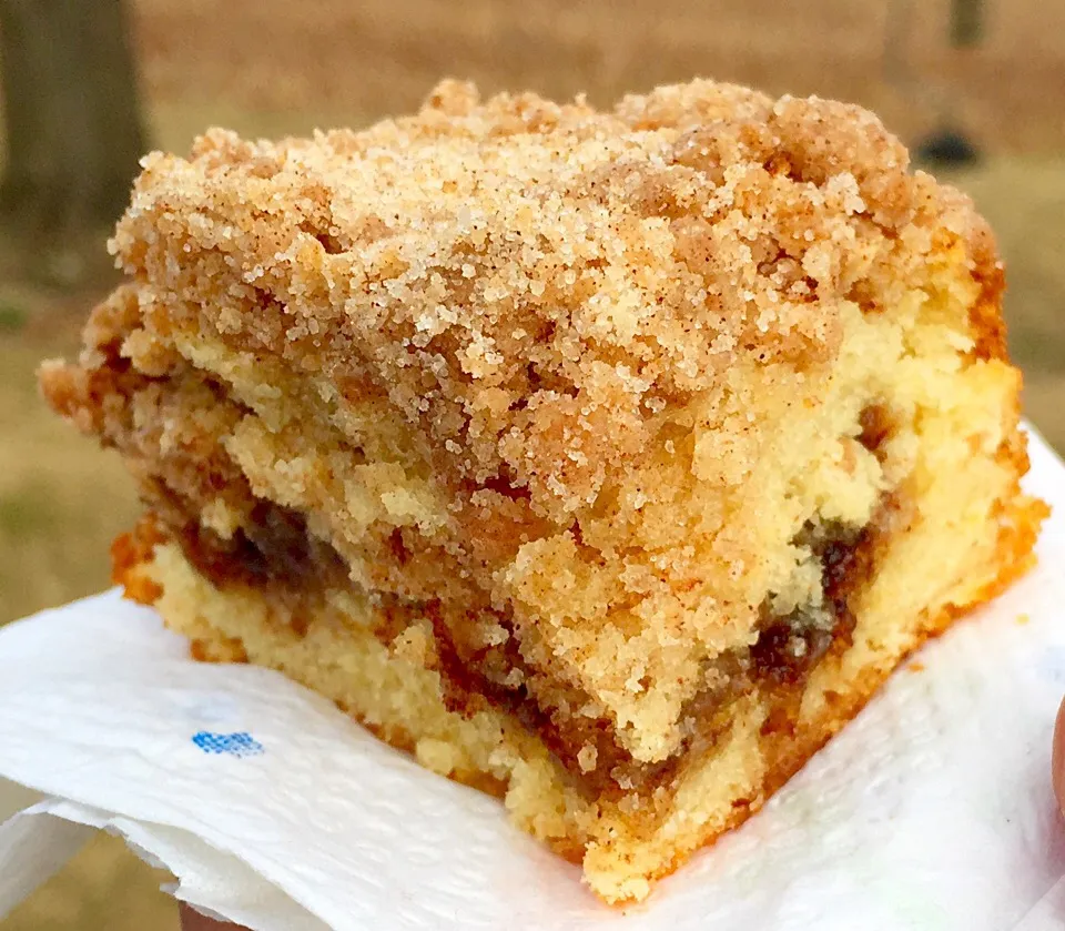 Cinnamon swirl coffee cake|Dean M Rogersさん