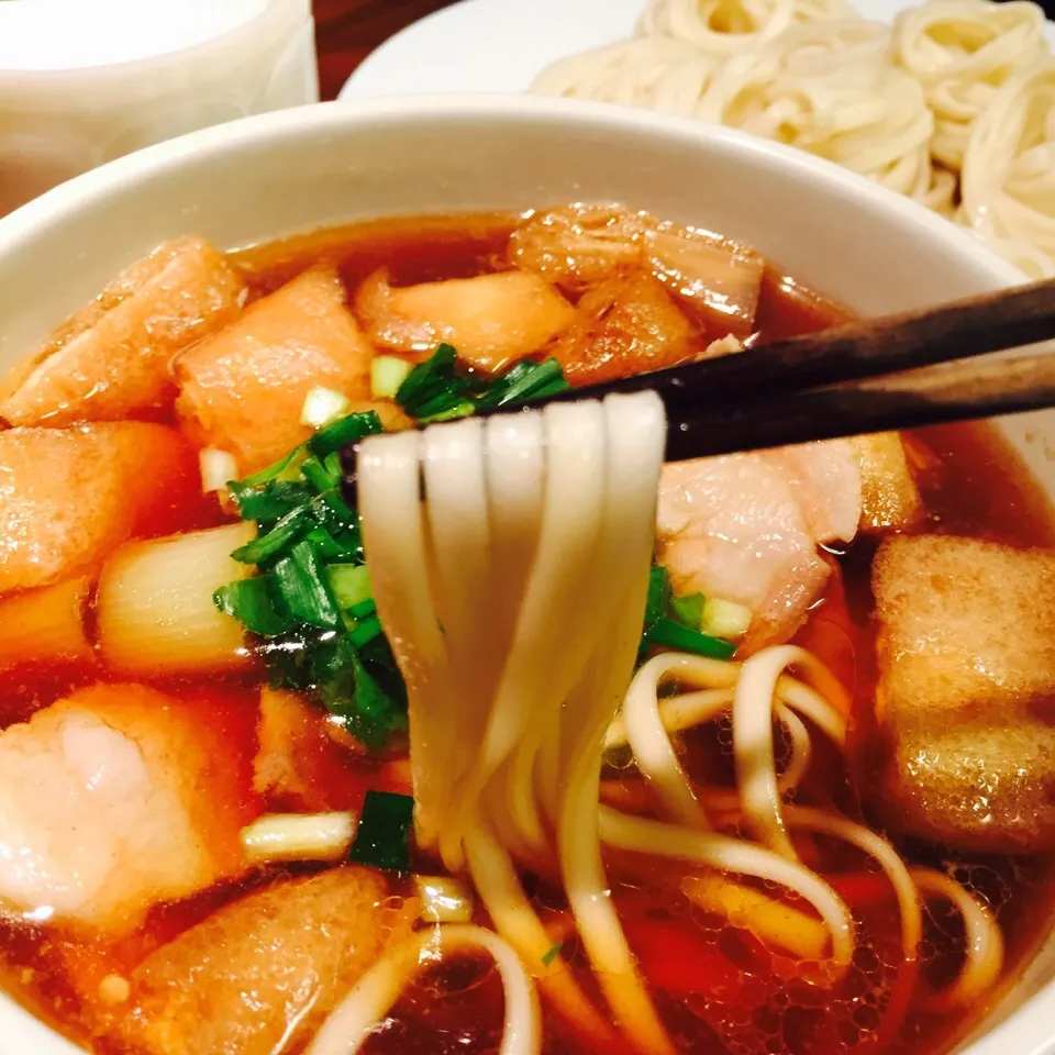 肉汁うどん✨
マイレシピ😋|KAZUTOさん