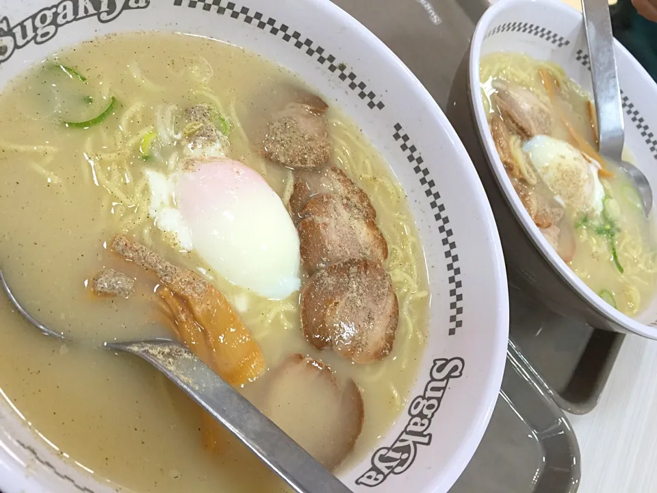 Snapdishの料理写真:特製ラーメン(◍•ڡ•◍)❤|いつみさん