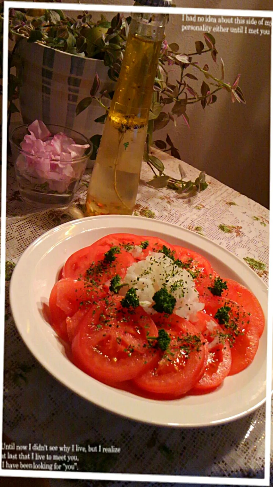 どまんなか道の駅で買って来た
  トマト🍅  スライスオニオンサラダ|kimikimi󾬍さん