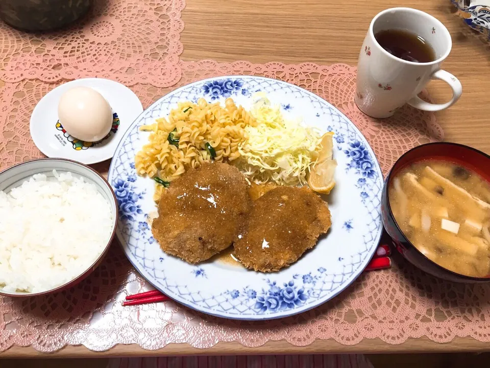 和風メンチカツとカレー風味のマカロニサラダ|ゆんさん