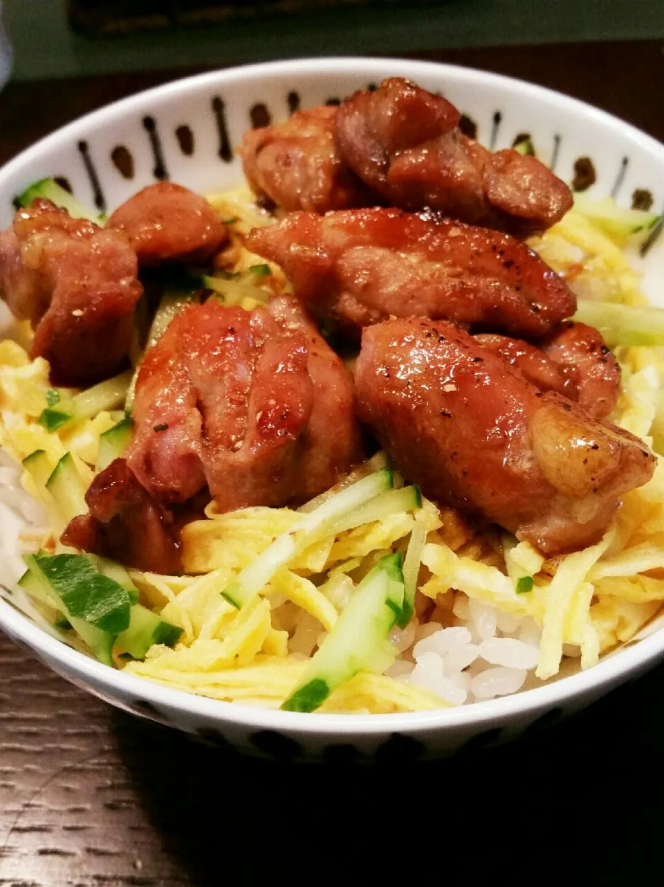 Snapdishの料理写真:七味かけてね♪ハニーマスタードチキン丼|ジナンズキッチンさん