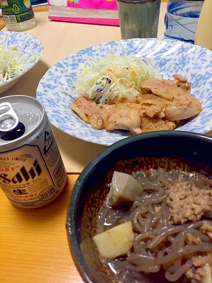 里芋と糸コンの牛ひき煮と豚バラ焼き|まゆさんさん