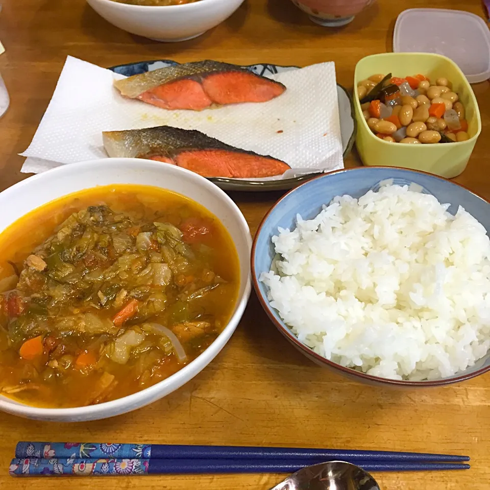 野菜スープと焼き鮭とご飯*\(^o^)/*|すかラインさん