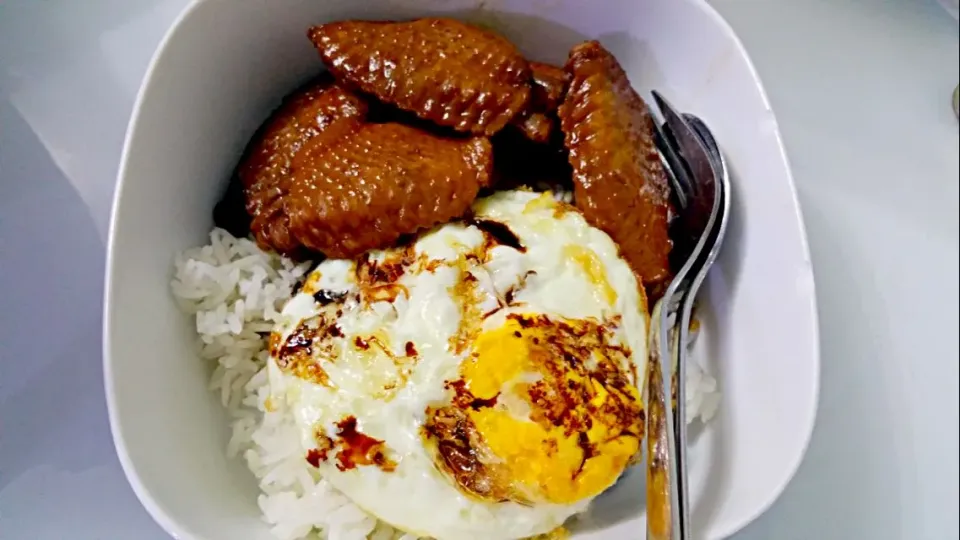 Sesame Cinnamon chicken with fried egg and rice|🌷lynnlicious🌷さん