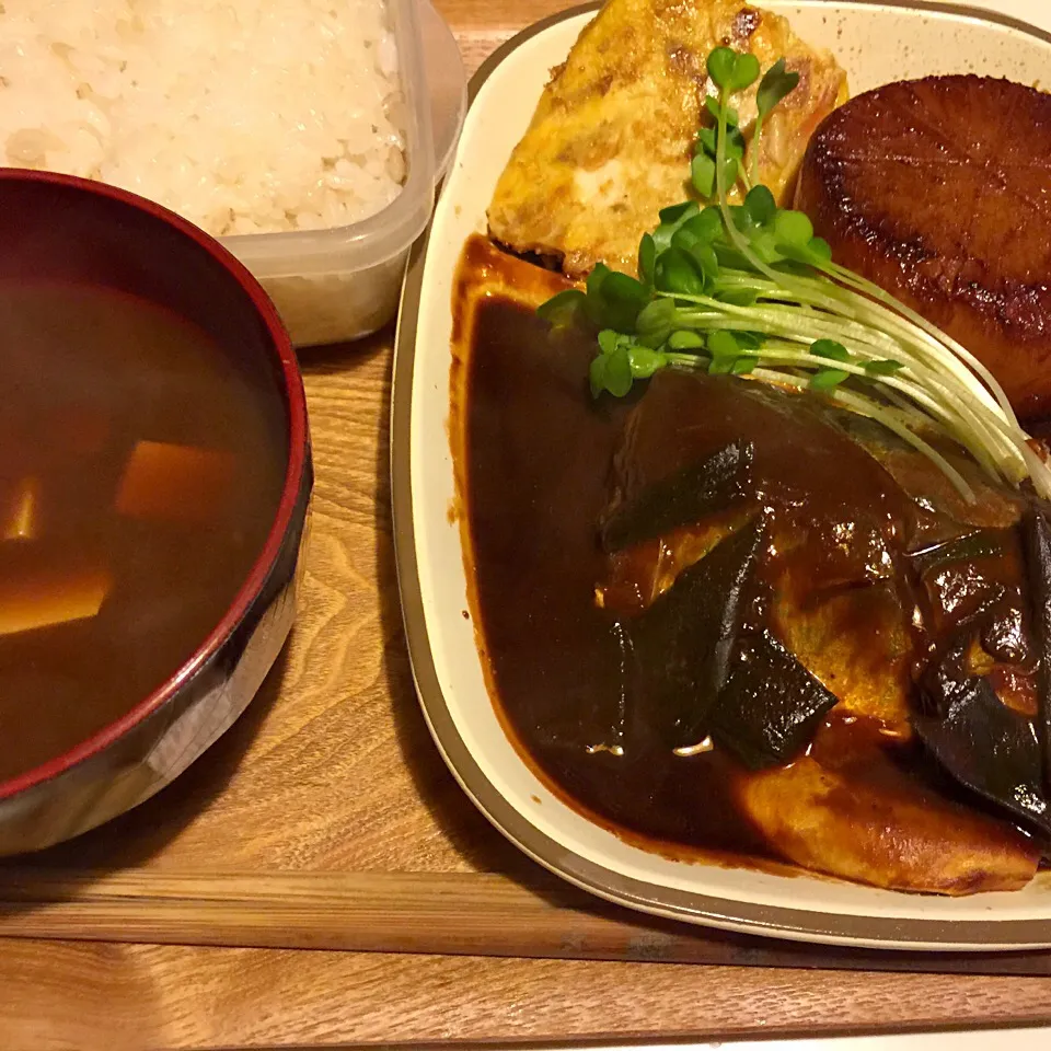 鯖の味噌煮プレート(◍•ڡ•◍)❤|いつみさん