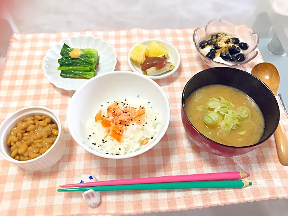 回復食明け朝ごはん♡
やっと通常食ー*\(^o^)/*|はるかさん