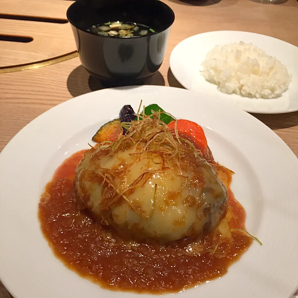 肉の割烹田村 チーズハンバーグランチ|カウンター嬢さん