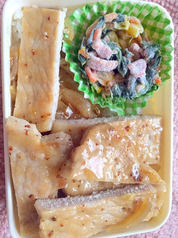 Snapdishの料理写真:洋風豚丼弁当|Satoko Iwasawaさん