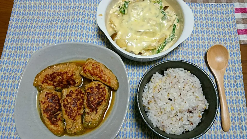 ピーマンの肉詰め、豆腐グラタン|よめちゃんさん