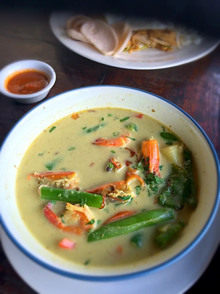 Prawn curry soup in Bali style @ Jl. Hanoman, Ubud, Bali.|Chalinee Kalyanamitraさん