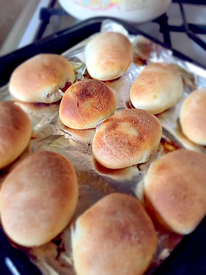 Snapdishの料理写真:初めての手作りパン 豆パン|yukiさん