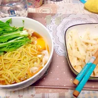 Snapdishの料理写真:夜！水菜のラーメンと大根ワサビサラダ。サラダうめ〜〜！|ご！さん