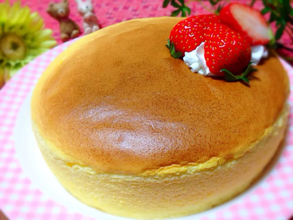 くららさんの料理 材料3つで最強にしゅわしゅわのスフレチーズケーキ☆(o'ー'o)|きゃずさん