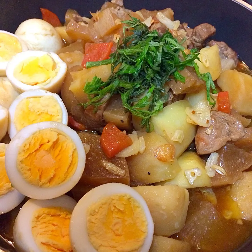 くららさんの料理 大根と豚肉のこっくりオイスター煮❤️じゃが芋、人参、ゆで卵入りで〜|ゆうみん（4人の母ちゃん）さん