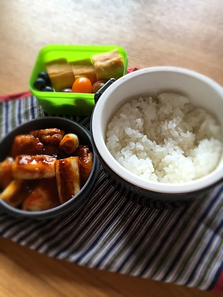 Snapdishの料理写真:焼き鳥丼弁当|csigapogiさん