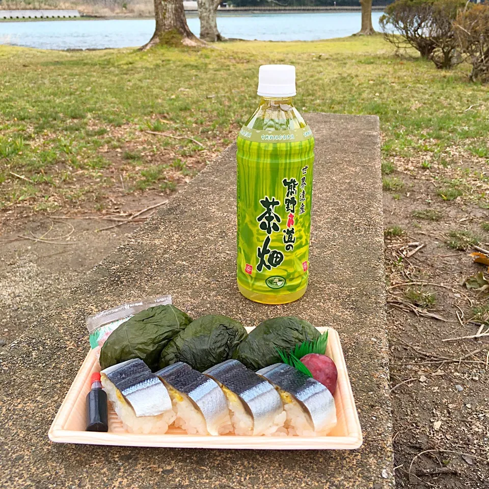 ピクニック・ランチ♬ (▰˘◡˘▰)☝︎|Yoshinobu Nakagawaさん