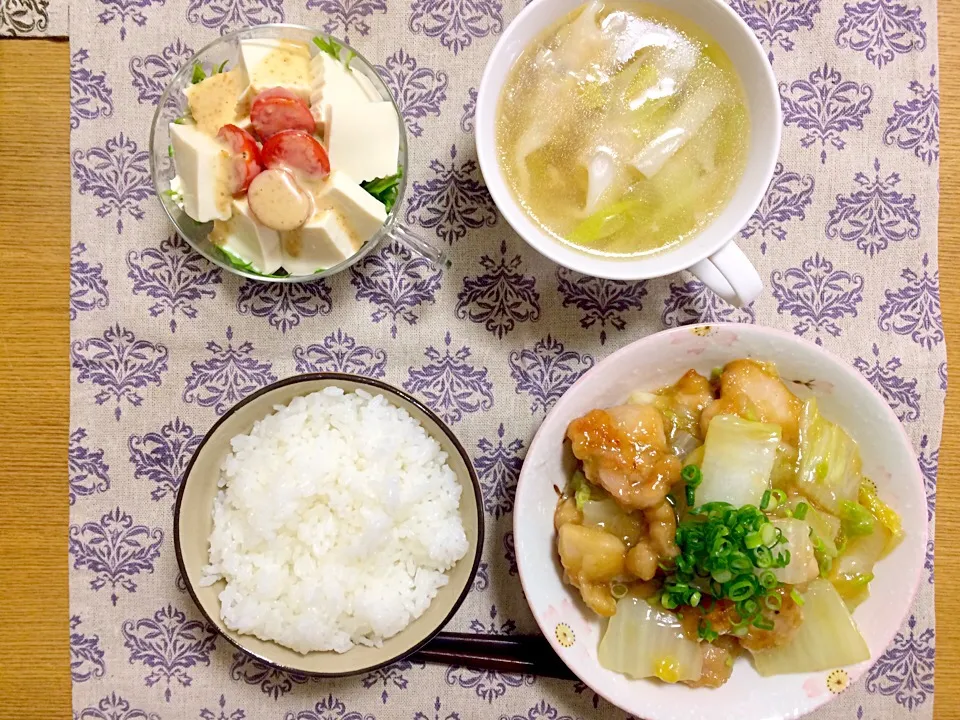 鶏肉と白菜の中華煮、豆腐サラダ、餃子スープ|sayuさん