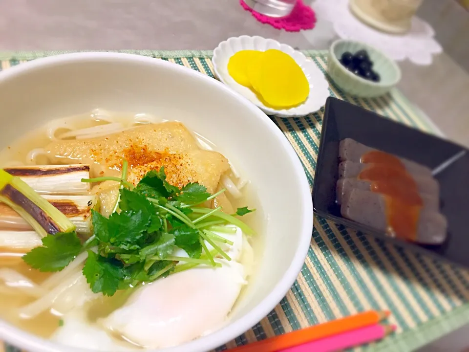 あったか〜いおうどん晩ご飯♡|はるかさん