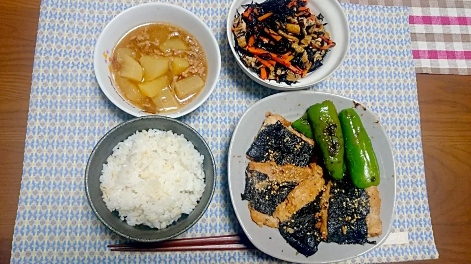 豆腐の蒲焼き、大根のそぼろ煮|よめちゃんさん