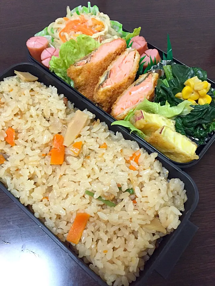 高校生男子（炊き込みご飯）弁当😋|じゅごんさん