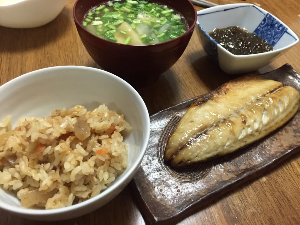 残り物の切り干し大根で炊き込み御飯|さんだーさん