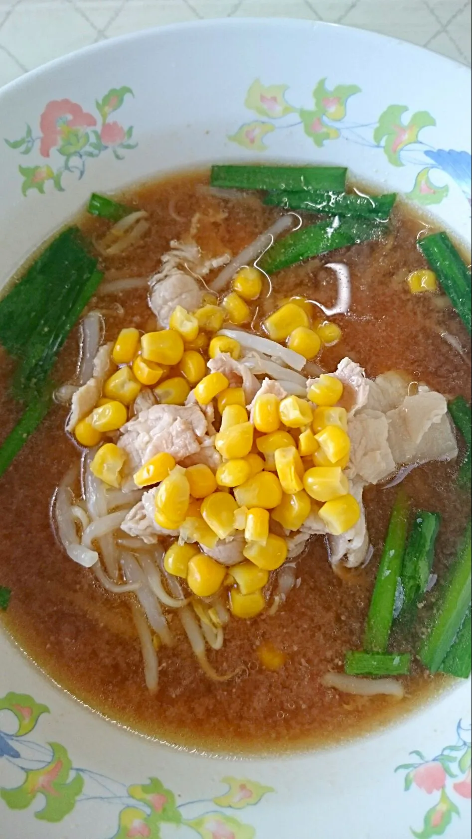 Snapdishの料理写真:もやし味噌ラーメン|kudoさん