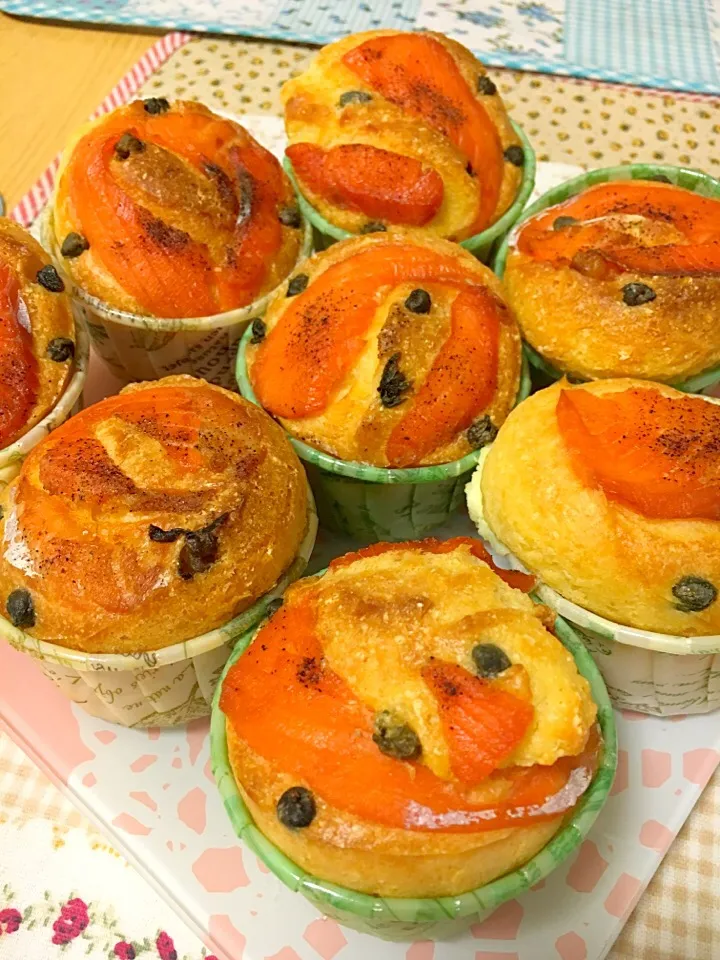 サーモンとクリームチーズのマフィン|あさみさん