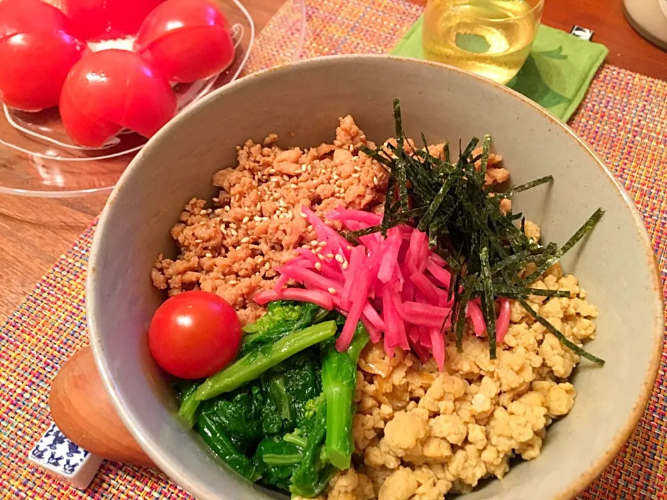 鶏そぼろ丼|美穂さん