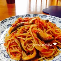 きのこのトマトソースパスタ|はあとさん