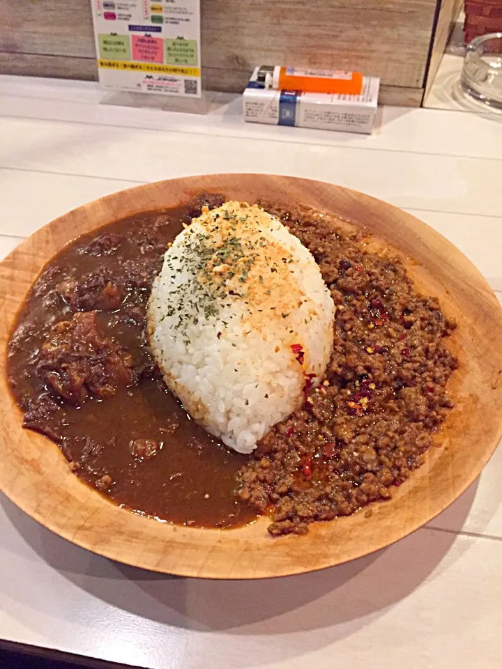 辛口キーマカレーと牛すじカレー|Masashi Minamiさん