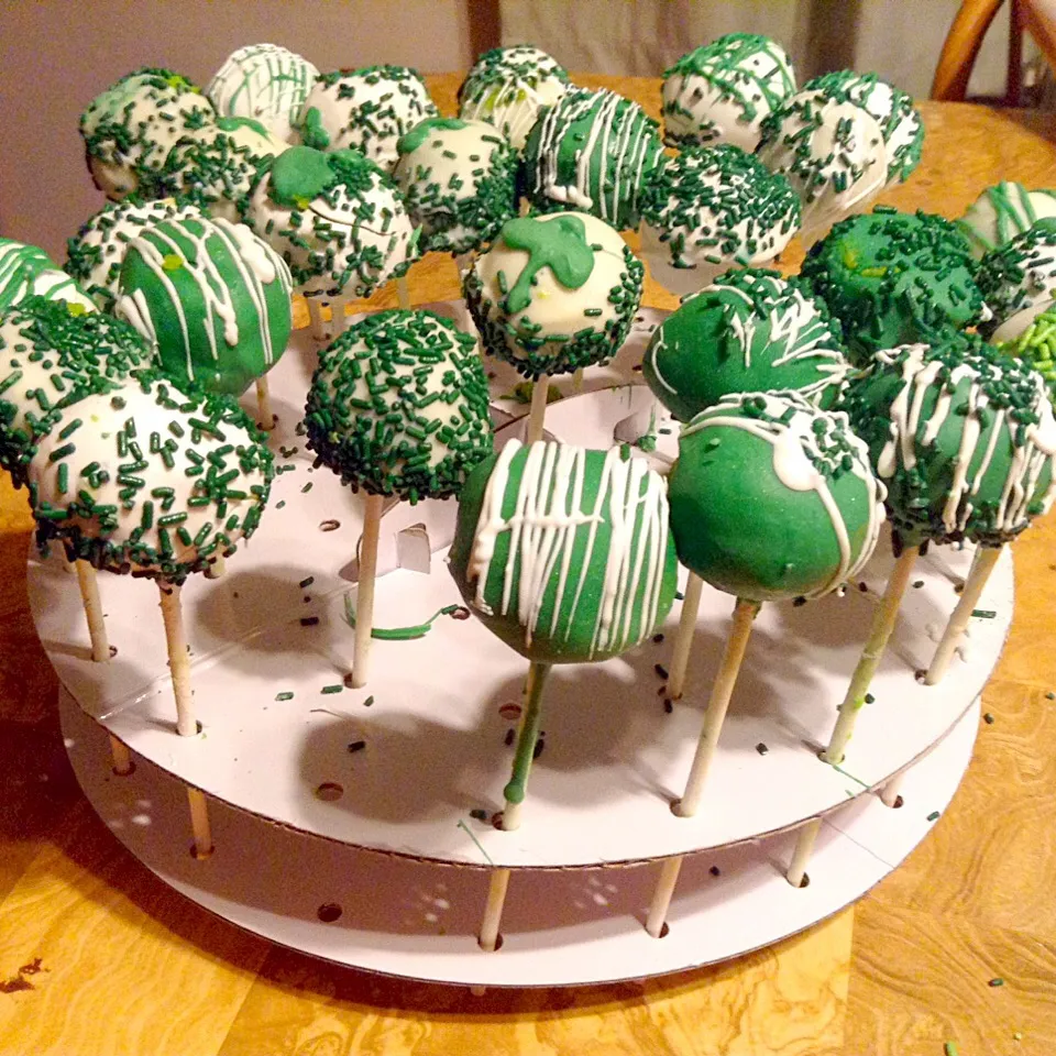 Cake pops|John Baker Greskiewiczさん