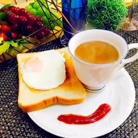 Toast bread with Egg|Mari 🍽さん