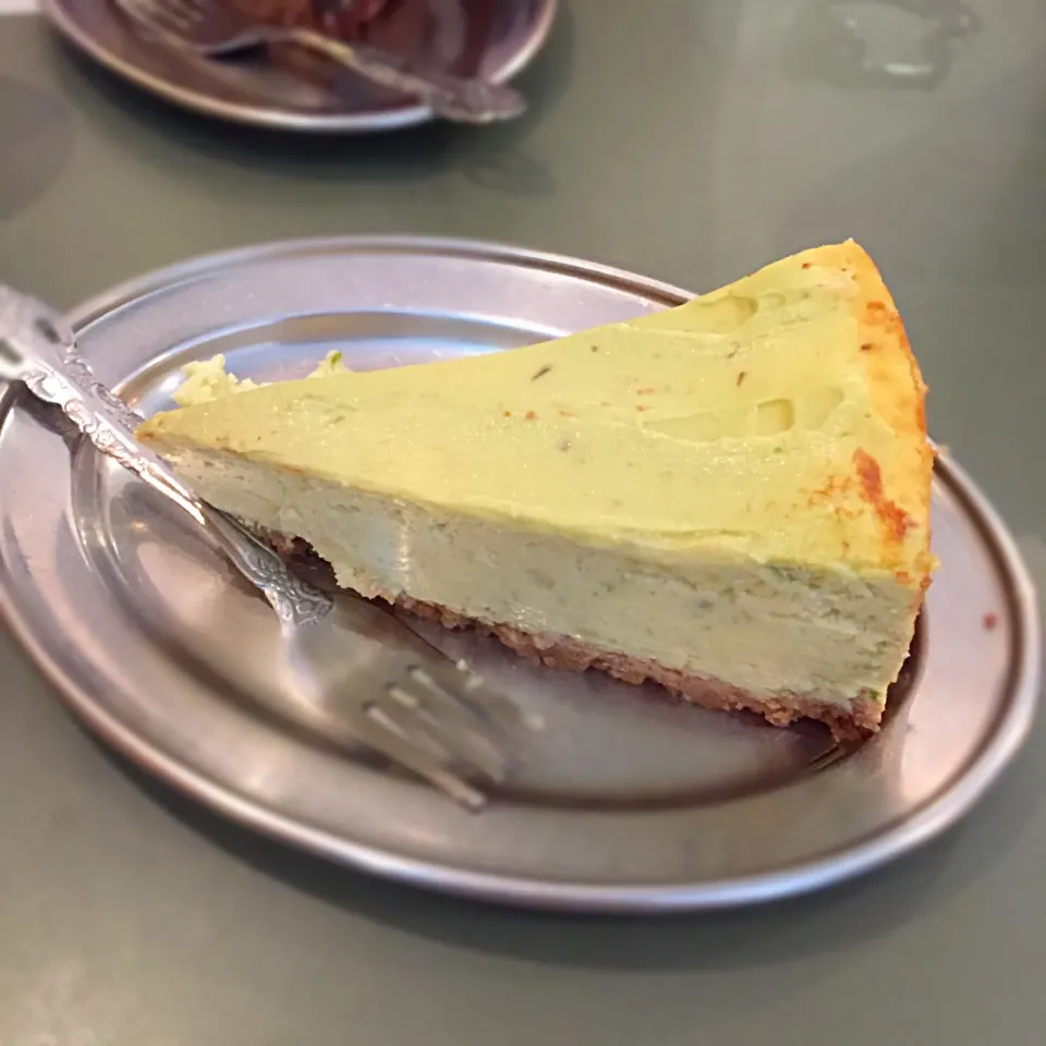 Avocado cheesecake~ 🧀🍰|해리さん