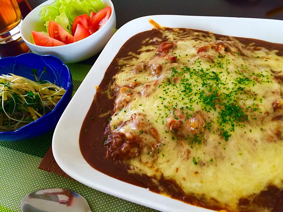 焼きカレーランチ

とろり卵の焼きカレー レシピ・作り方 by ドゥルッドゥー｜楽天レシピ|Jun  Sakamotoさん