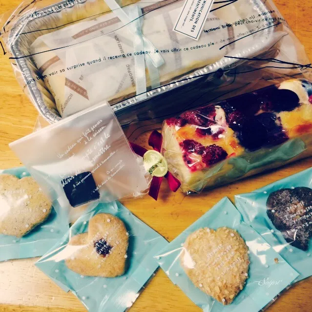 Snapdishの料理写真:パウンドケーキ屋さんに行きました★ 美味しすぎ💖|sayuri*さん