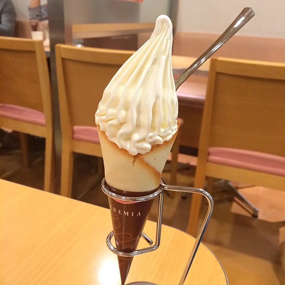 スウェーデンのソフトクリーム🍦✨|まきんすぱん///さん