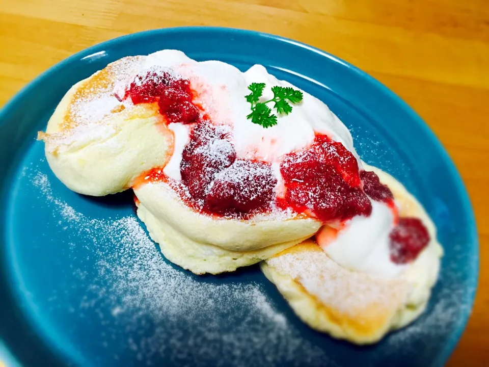 昨日のリベンジ！ひかりママさんのふわふわパンケーキ🍳|sho_shoさん