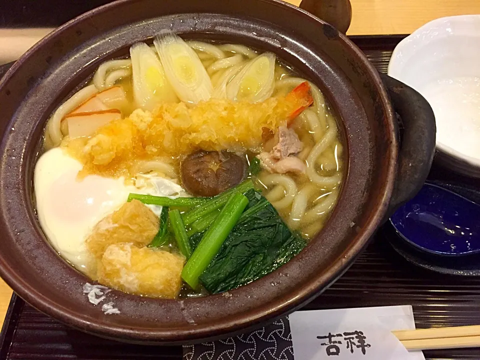 鍋焼きうどん|マハロ菊池さん