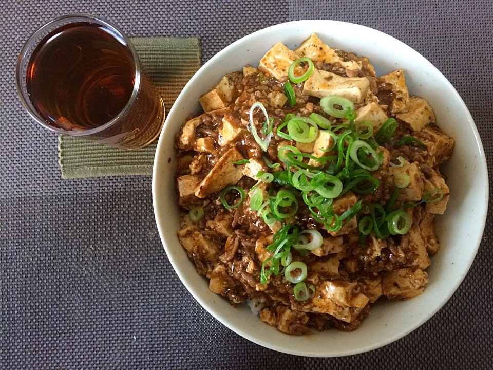 麻婆豆腐丼|ばーさんさん