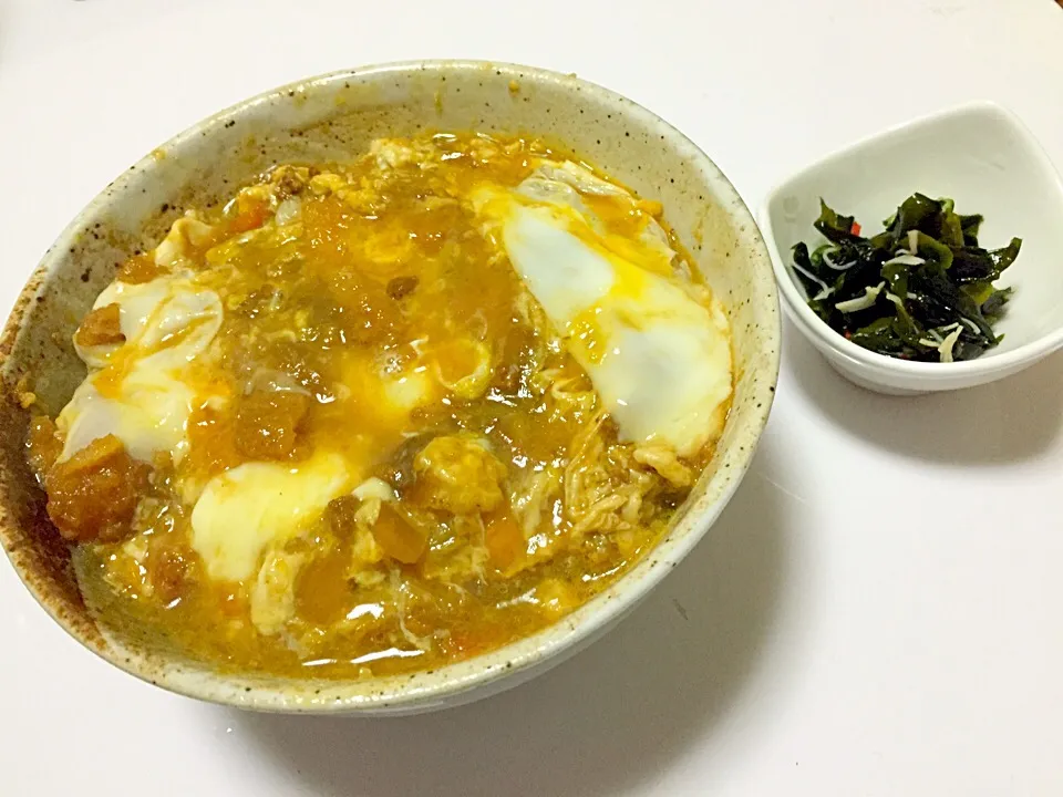 カレーカツとぢ丼❤︎|ゅぃさん