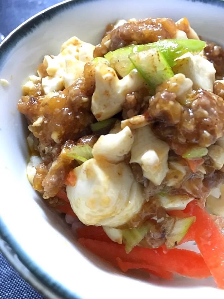 おうちごはん♡元気になって！麻婆丼(^^)|チコさん