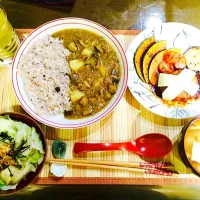 Snapdishの料理写真:和風カレー定食風 with グリル野菜とチーズデミグラスソースハンバーグ|あやさん