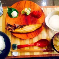 Snapdishの料理写真:現代風 ホッケ定食|あやさん