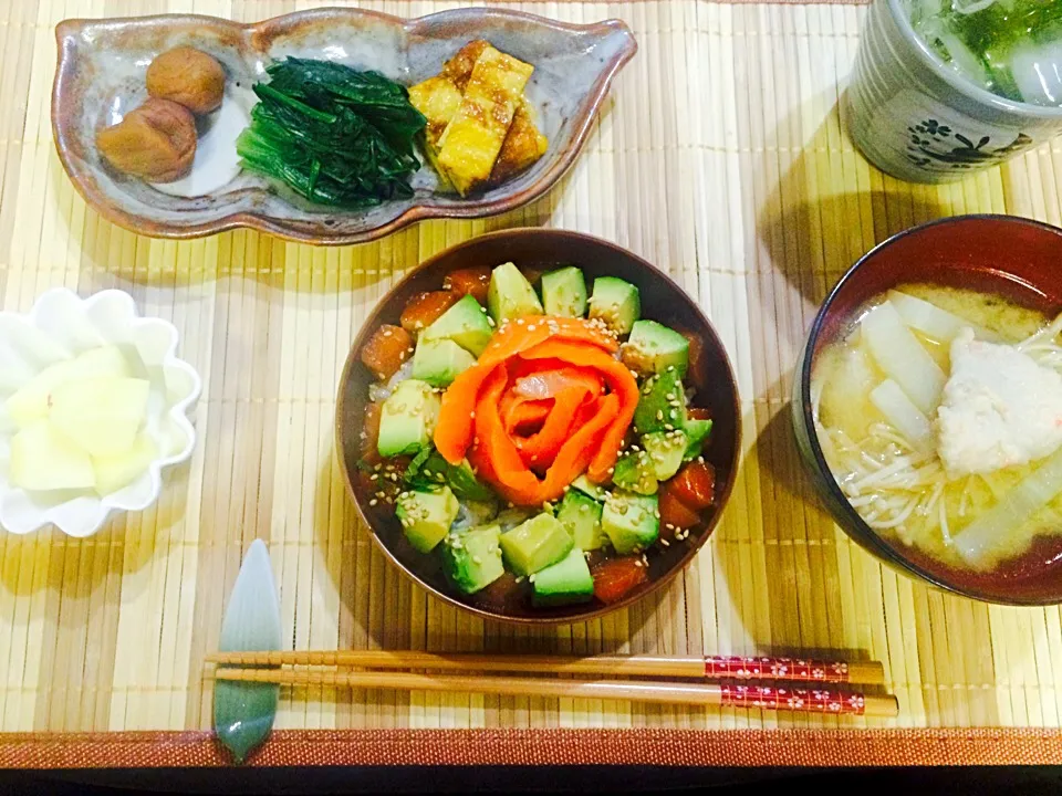 Snapdishの料理写真:サーモン薔薇寿司定食|あやさん