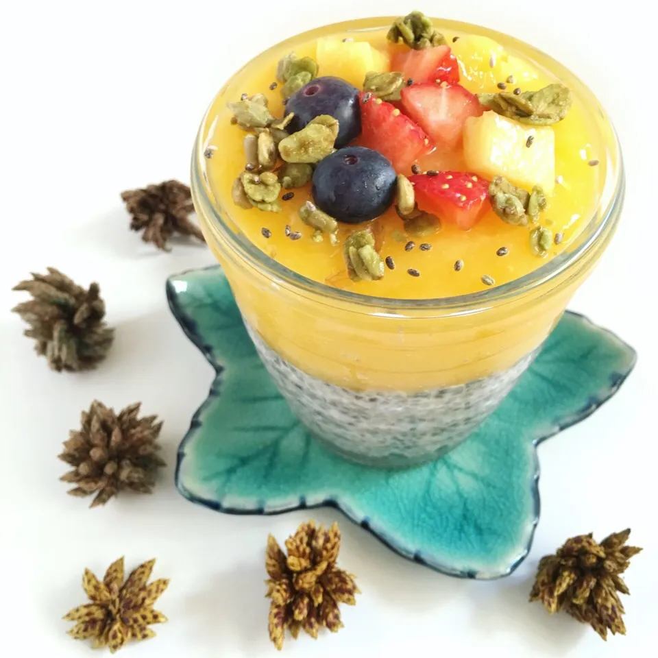 Mango coconut chia pudding|coxiella24さん