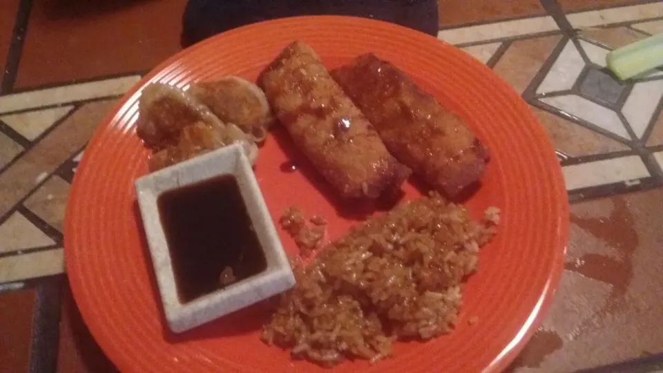 eggrolls potstickers & friedrice|Kevin Hoodさん