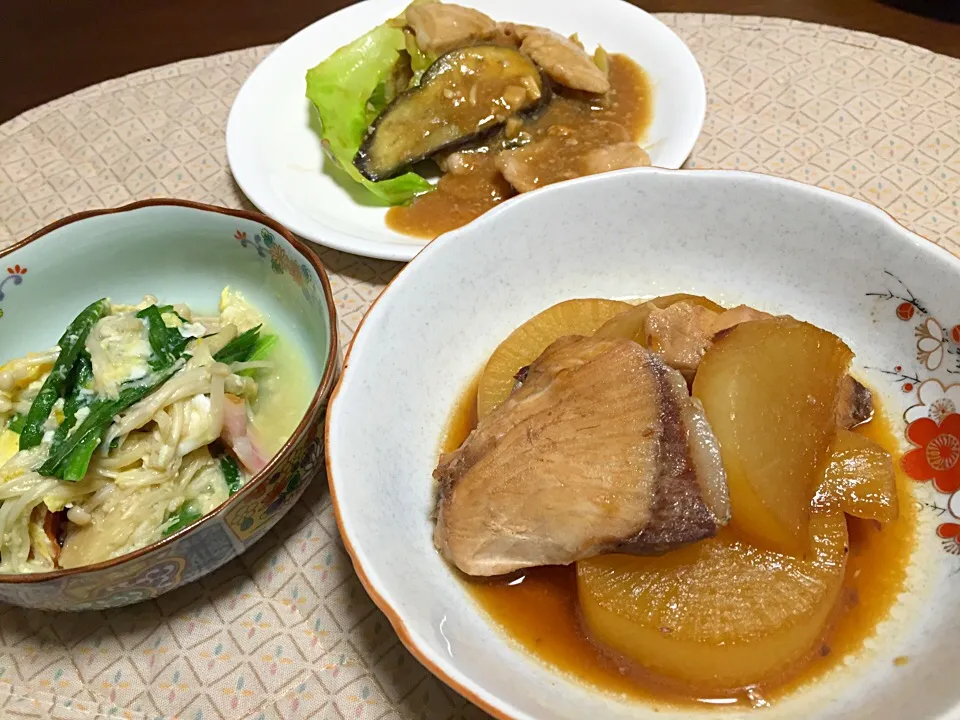 ぶり大根・茄子回鍋肉・エノキダケとニラの卵とじ|Yuko Kisoさん