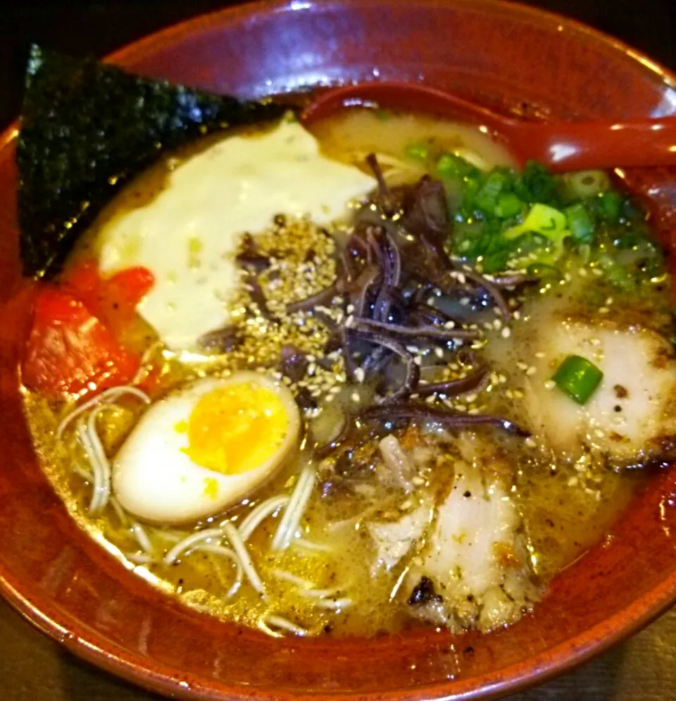 🍜ラーメン🍜 無料チーズトッピング付き
 @分田上|のものも🍻さん